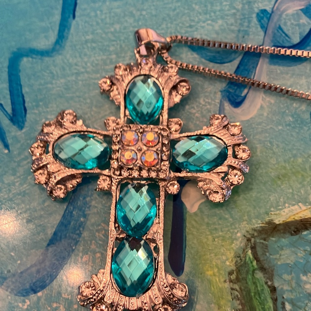 Elegant Silver and Blue Cross Pendant Necklace
